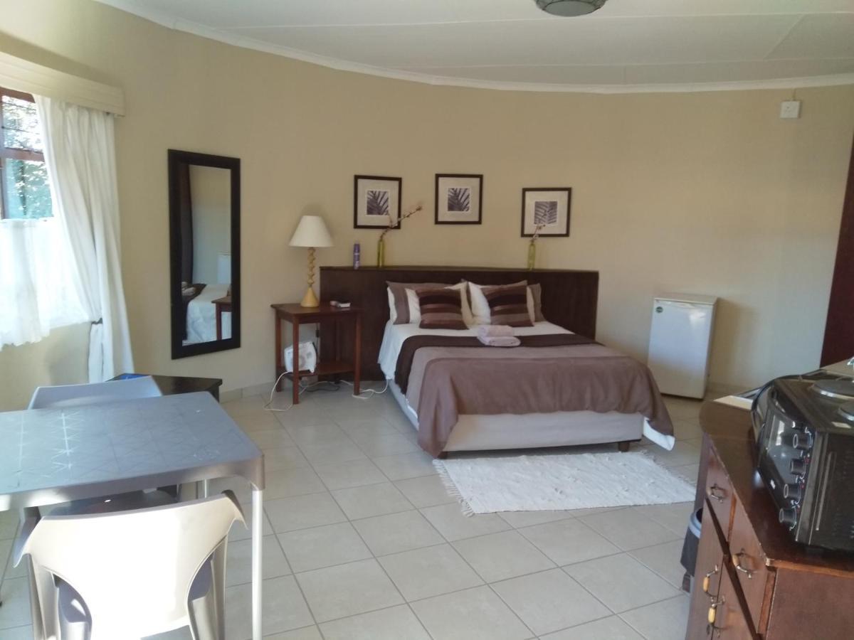 Khokha Moya Guesthouse Ermelo Exteriér fotografie