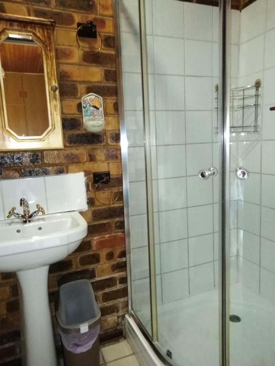 Khokha Moya Guesthouse Ermelo Exteriér fotografie